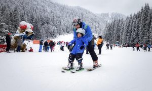 Ski lessons with professional ski instructor