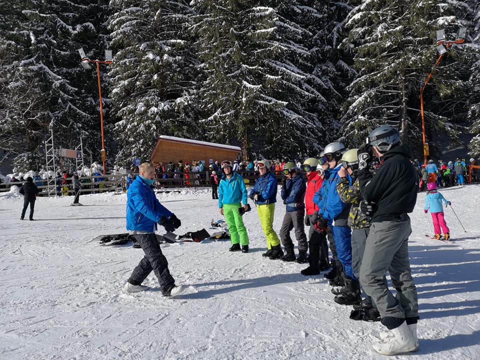Ski school Poiana Brasov | Ski Team Building in Poiana Brasov